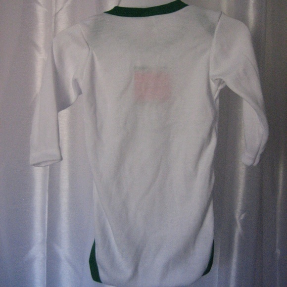 Meet me under the Mistletoe Unisex Infant One Piece Bodysuit Cotton Sz 3-6M NWWT - Picture 4 of 5